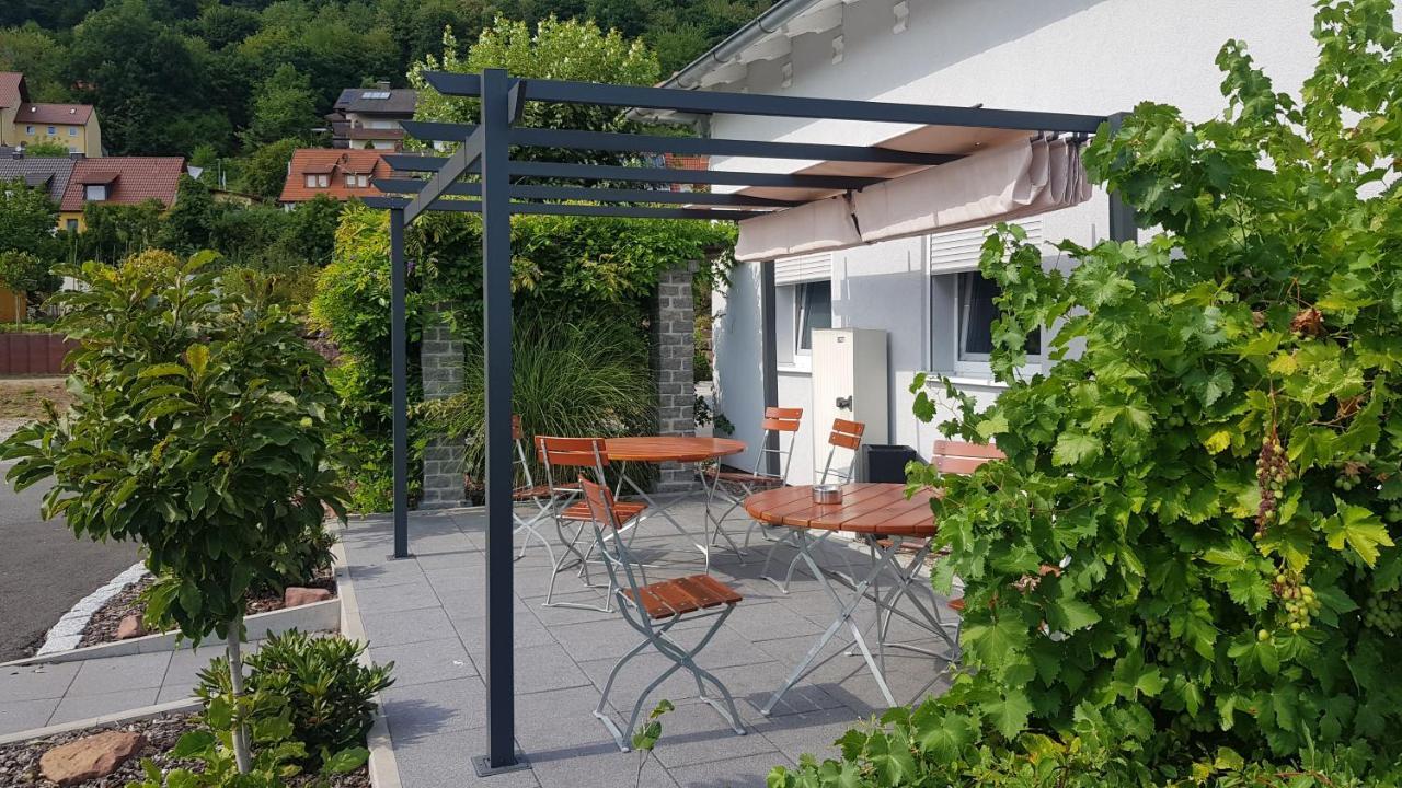 Travelers Home Hasloch  Ngoại thất bức ảnh